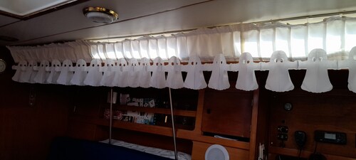 Bed & Boat Holiday.