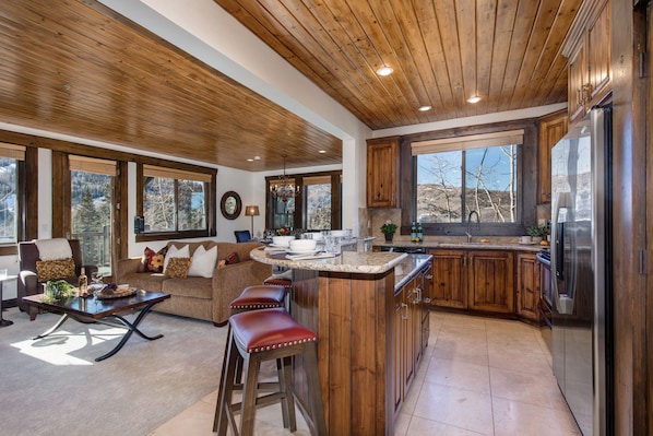 Interior - Abode at Black Bear Lodge #201 | Private Hot Tub, DV Views, Steps to Trails (Park City)