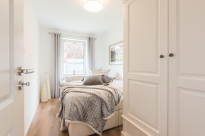 Imagen sin descripción, 2 de 13, botón