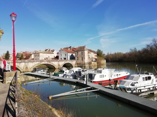 L'Albizia Air-conditioned *** self-catering cottage Private parking and garden 