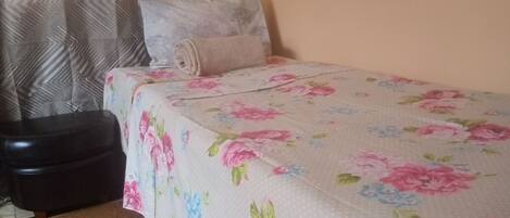 2 soverom, strykejern/-brett, wi-fi og sengetøy