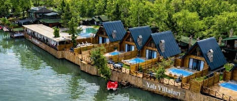 Premium-Baumhaus, 2 Schlafzimmer, Seeblick, Seeseite | Aussenbereich