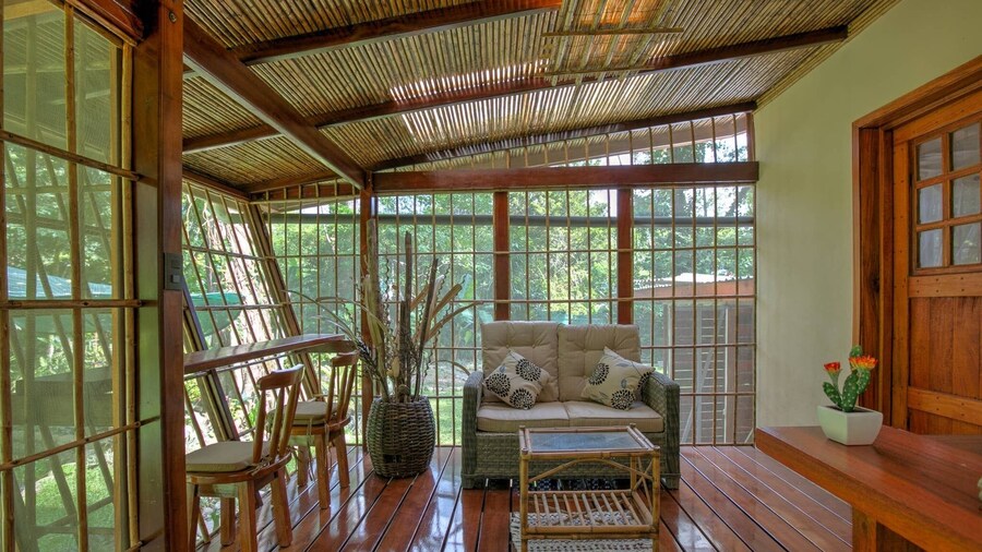 Zen Villa # 1 - Three Bedroom Luxury Villa With Private Garden, Playa Chiquita