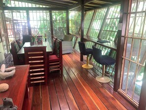 Lounge - Zen Villa # 1 - Three Bedroom Luxury Villa With Private Garden -playa Chiquita (Cahuita)