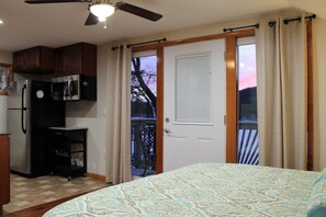 4 Schlafzimmer, Bügeleisen/Bügelbrett, kostenloses WLAN, Bettwäsche