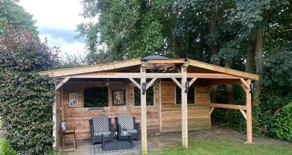 Quiet chalet in the rural area of Breda - Prinsenbeek.