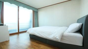 2 habitaciones, cortinas blackout, wifi gratis y ropa de cama