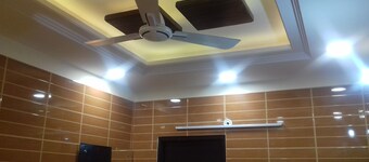 Posh S.delhi Foreigners Area, V.safe, Lajpat Ngr-2