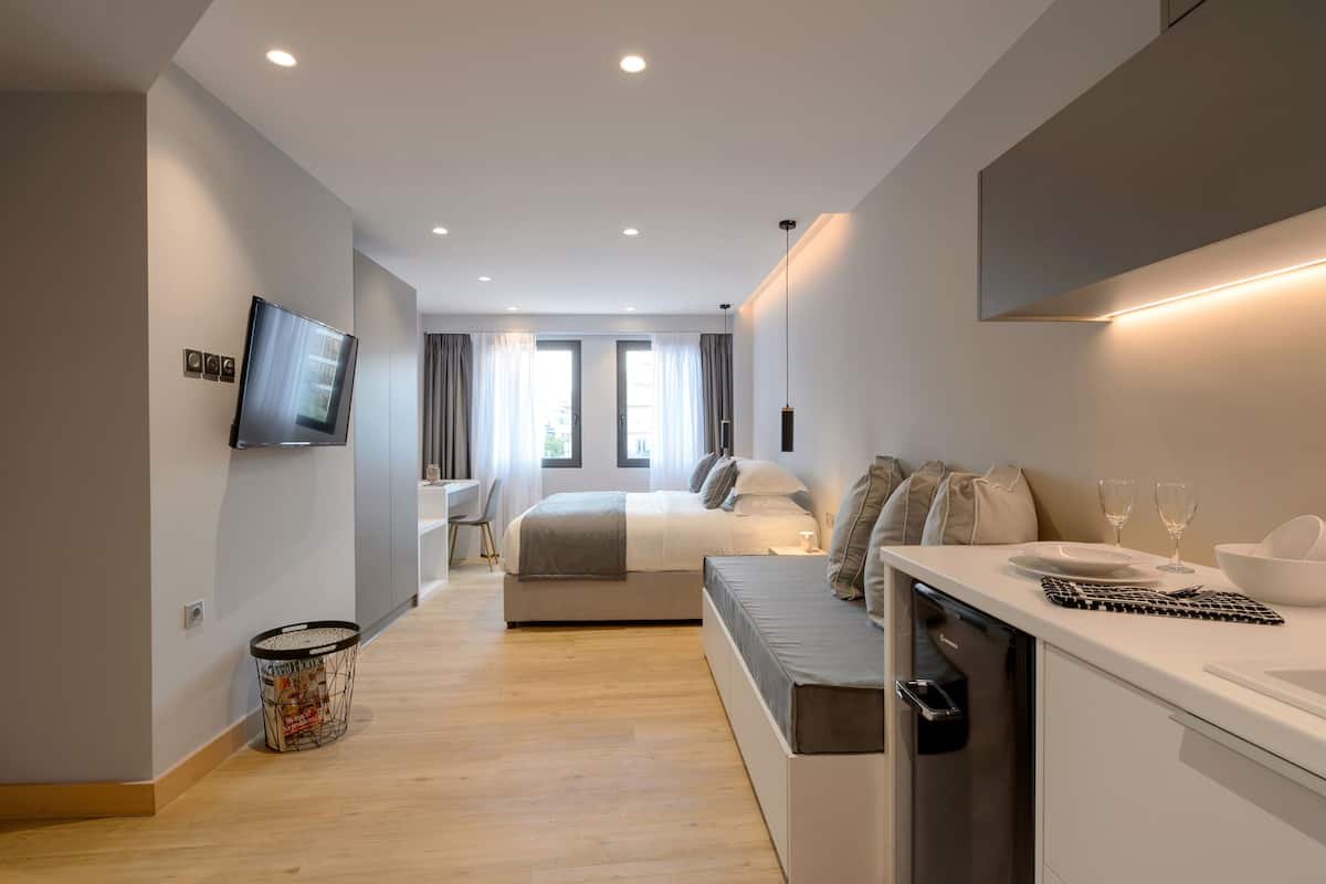 Phòng đôi hoặc 2 giường đơn Superior | 1 phòng ngủ, bộ đồ giường cao cấp, két bảo mật tại phòng, bàn