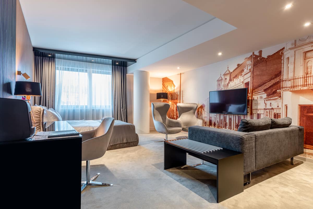 Superior tweepersoonskamer | 1 slaapkamer, luxe beddengoed, donzen dekbedden, een minibar