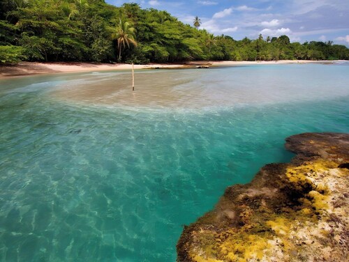 Charming 2-person Apartment in Playa Chiquita, Puerto Viejo