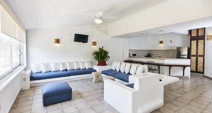 Hotel Suites Ixtapa Plaza