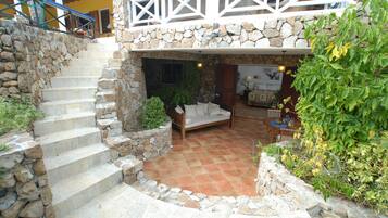 Villa, 5 Bedrooms, Smoking, Private Pool | 5 bilik tidur, katil bayi mudah alih