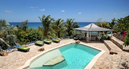 The Carib House 5 Bedrooms And Pool Close To Beach