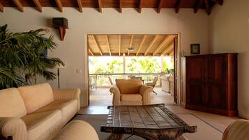 Villa, 5 Bedrooms, Smoking, Private Pool | Living room | Ping pong, books