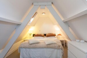 Apartment, 2 Bedrooms | 2 bedrooms, iron/ironing board, free WiFi, bed sheets - Apartment Naarden-vesting (Naarden)
