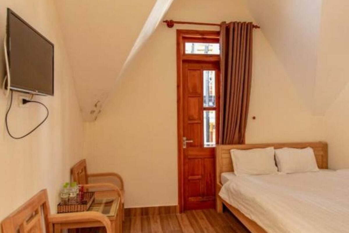 Superior Double Room | Free WiFi, bed sheets