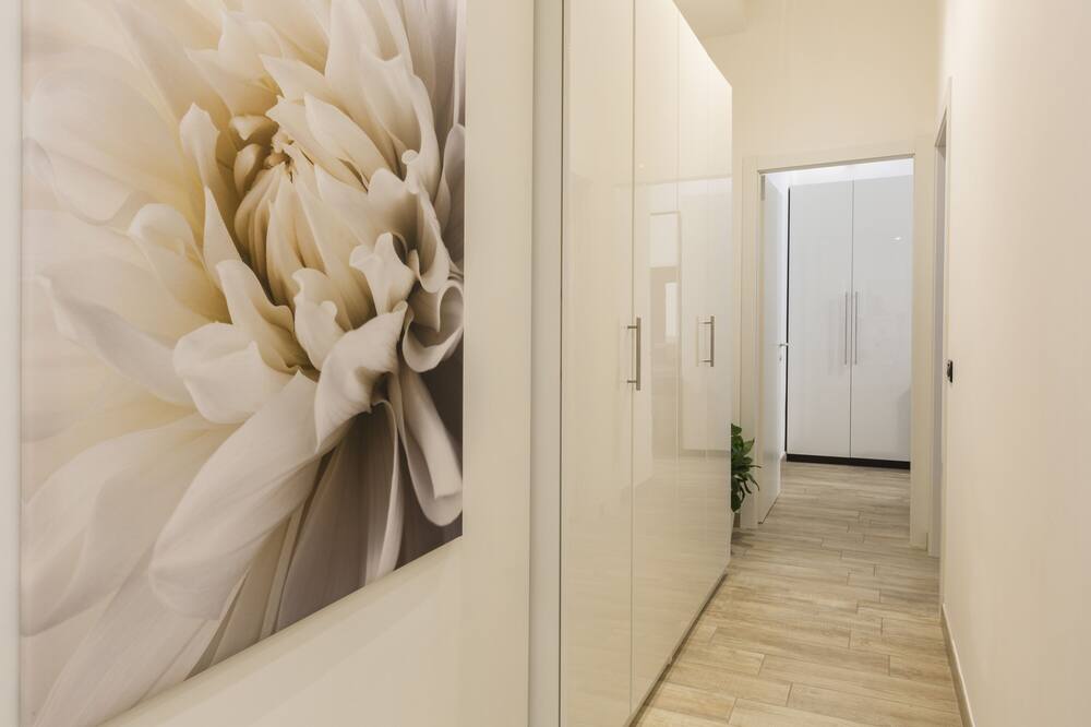 notaMi - Yellow Line Apartment
