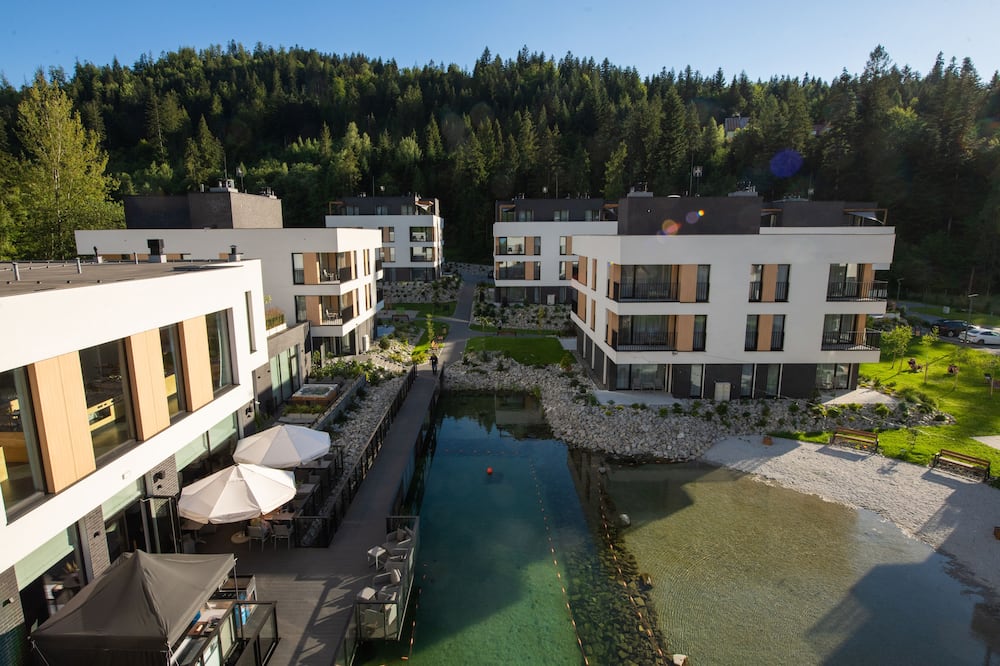 Vislow Resort