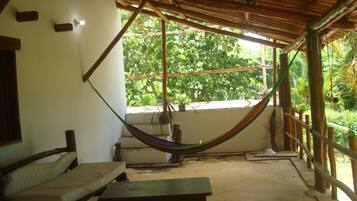 Villa, 3 Bedrooms, Smoking, Balcony | Teres/patio