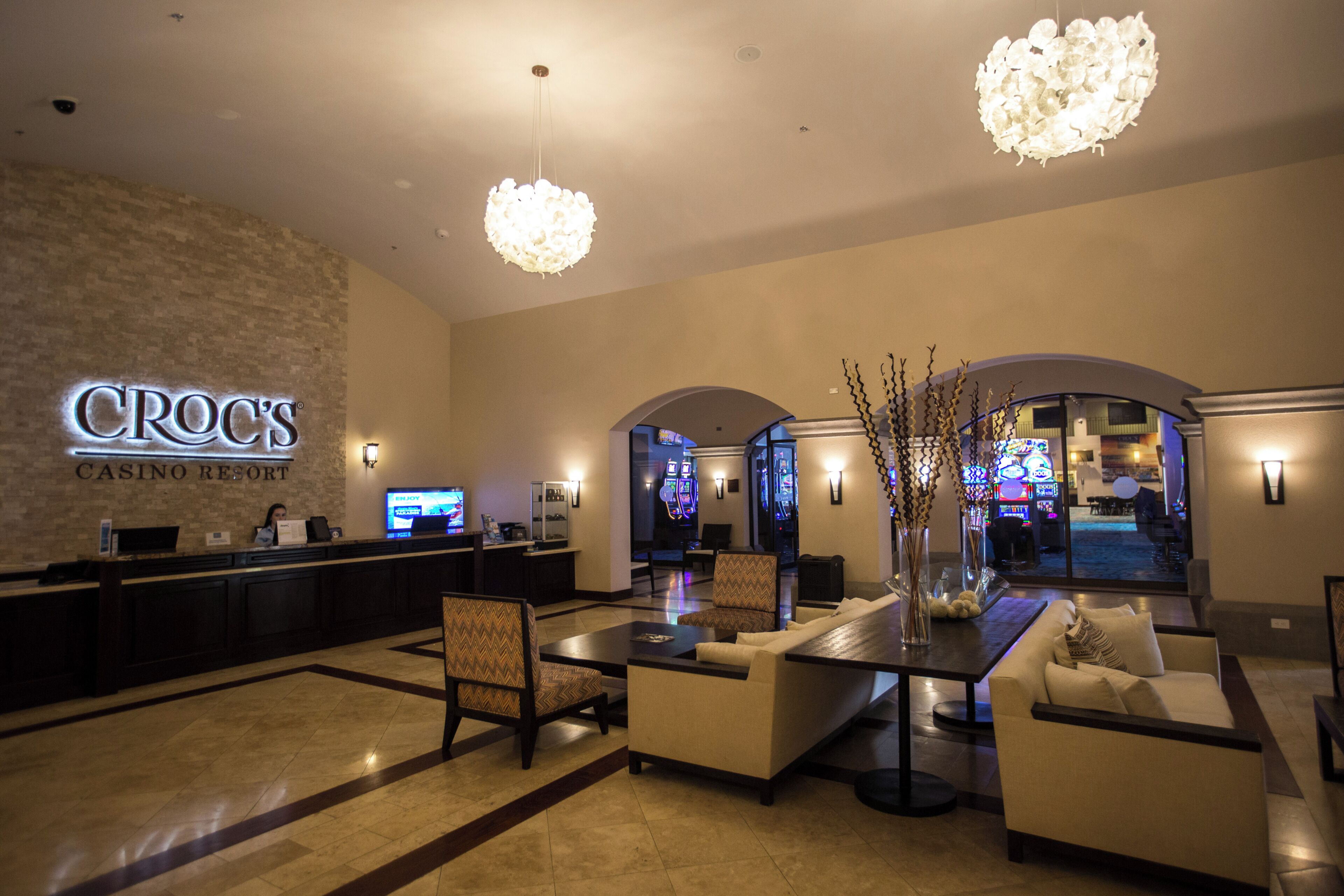 Apartment, 3 Bedrooms, Balcony, Mountain View | Lobi