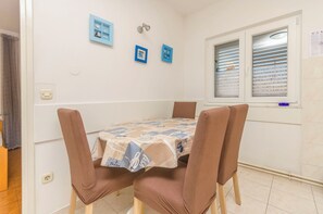 Apartment (A2) | Dining - Apartments Anita Summer (Vodice)