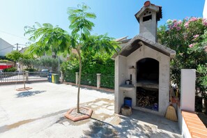 Grillaus-/piknikalue