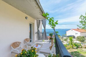 Apartment (A2) | Terrace/patio