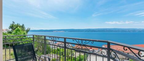 Apartment (A2) | Water view