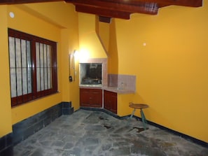 Casa, 3 quartos, para fumantes, varanda | Área para churrasco/piquenique