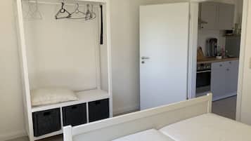 1 Schlafzimmer, Reisekinderbett, WLAN, BettwÀsche