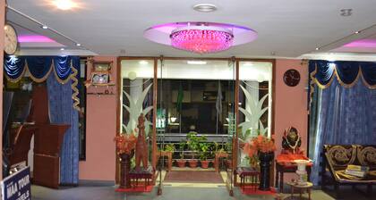 Reba Beach Resort - Hostel