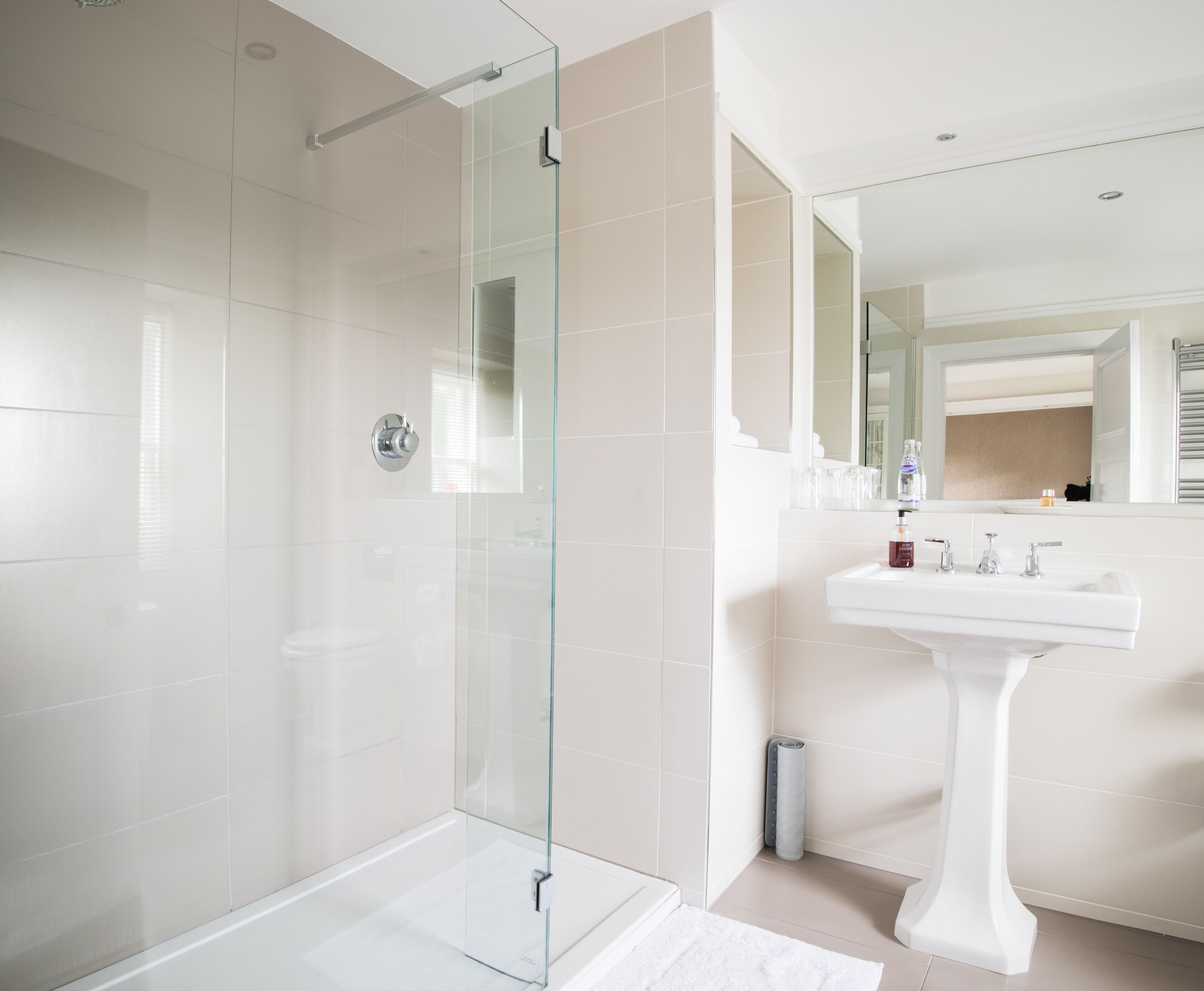 Panoramic Double Room, Mountain View | Bathroom