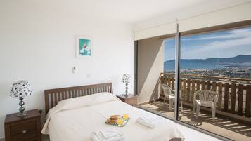 Villa, 3 Bedrooms, Private Pool, Garden View | 3 bedrooms