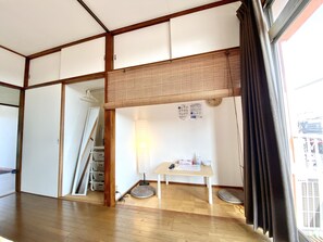 1 bedroom, iron/ironing board, free WiFi, bed sheets - NOMAD Nakamura Heights (Matsudo)
