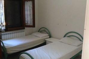 2 Schlafzimmer, Bügeleisen/Bügelbrett, WLAN