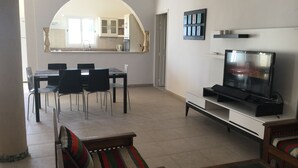 Unclassified image, 4 of 20, button - Independent Villa With Private Pool, Covered Parking (Mezraia)