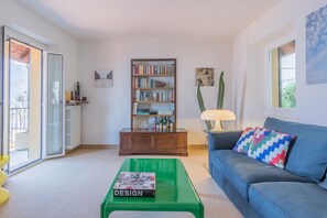 อพาร์ทเมนท์, 1 ห้องนอน | ห้องนั่งเล่น