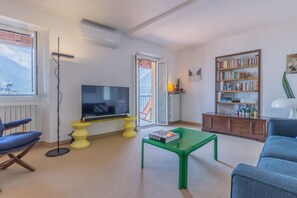 Departamento, 1 habitación | Sala de estar