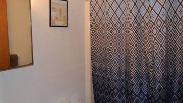 Apartment, 2 Bedrooms | Bathroom