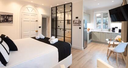 Porta Reale Suite by CorfuEscapes