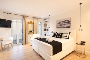 ห้องสตูดิโอสวีท | เครื่องนอนระดับพรีเมียม, ผ้านวมขนเป็ด, เตียง Tempur-Pedic