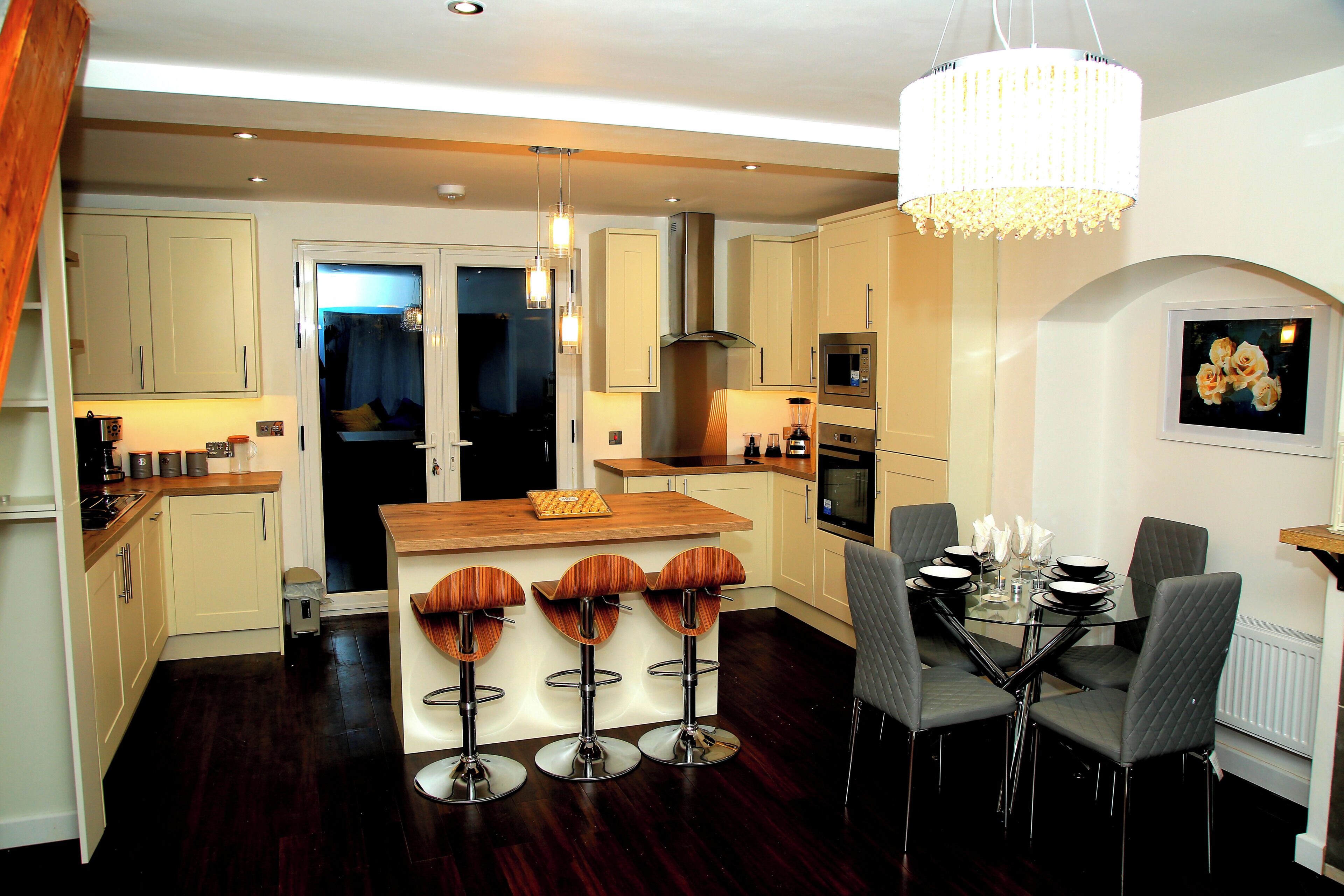 House, 2 Bedrooms, Patio | Dining