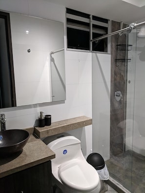 Bathroom amenities - My House is Your House Beautiful Apartment Near Unicentro Yopal, Colombia (Yopal)