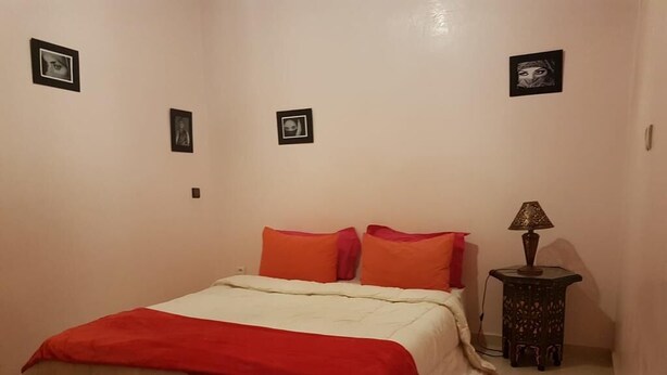 2 bedrooms, iron/ironing board - Zaitouna, Quiet Apartment, Modern (Marrakech)