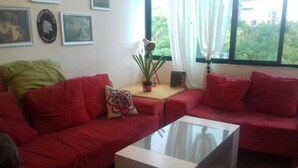 Living area - Moon Super Location 5th Avenue (Playa del Carmen)