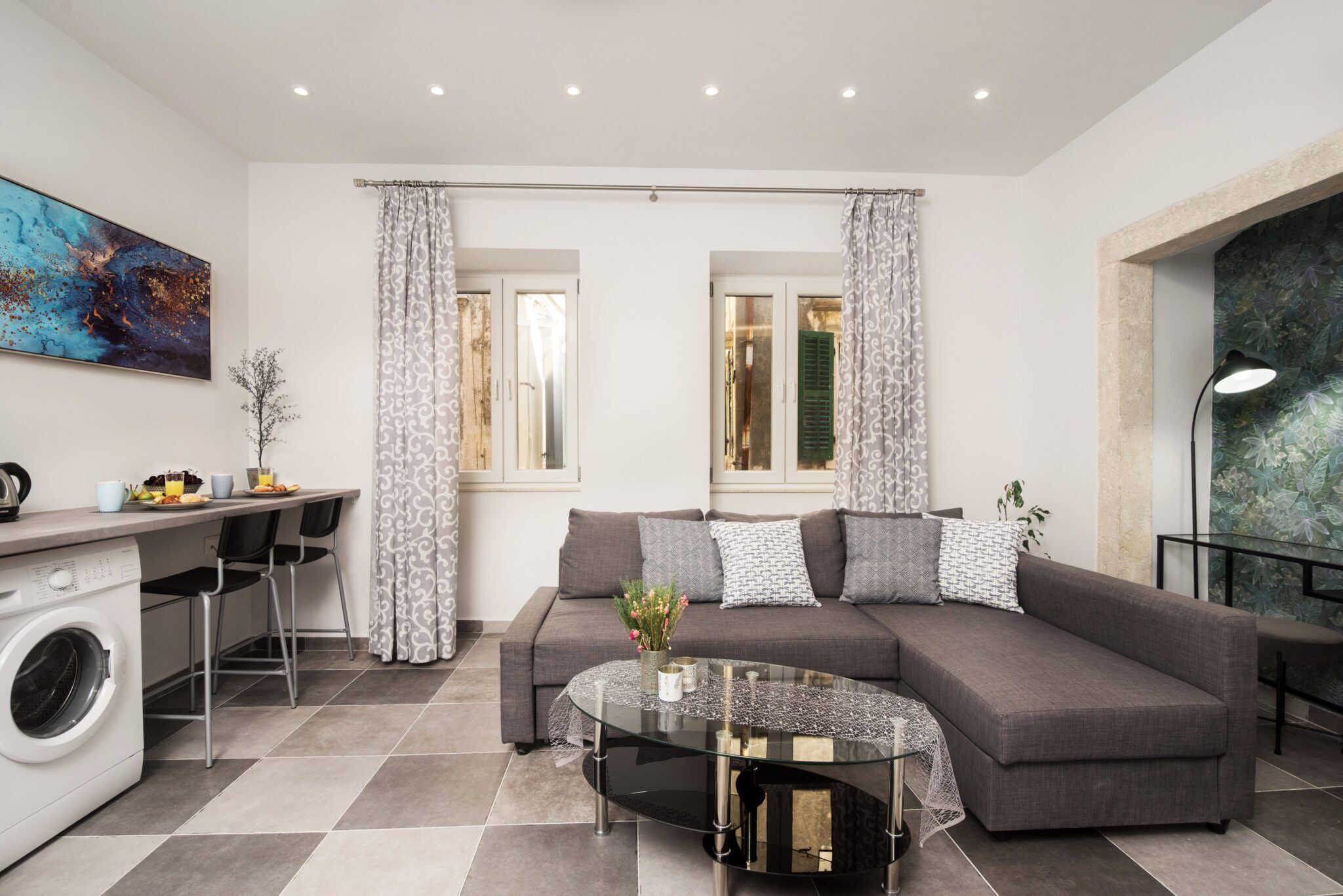 아파트 (Serenity) | 거실 공간 | 평면 TV