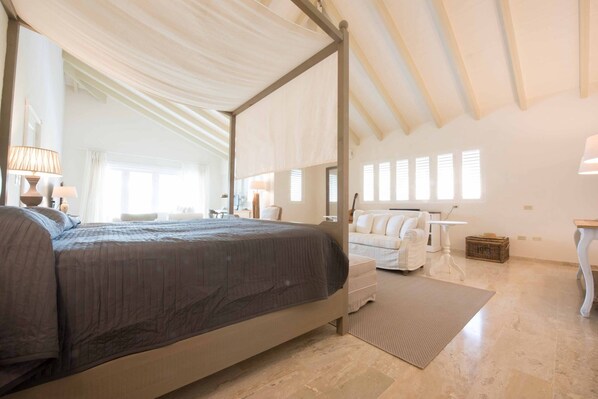 Villa, Multiple Bedrooms, Hot Tub
