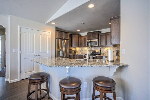 Near USAFA Townhome with Pool Table and Patio view