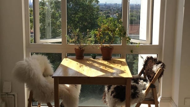 Living room - London Skyline View! 1bed Flat in Hampsted Heath (London)